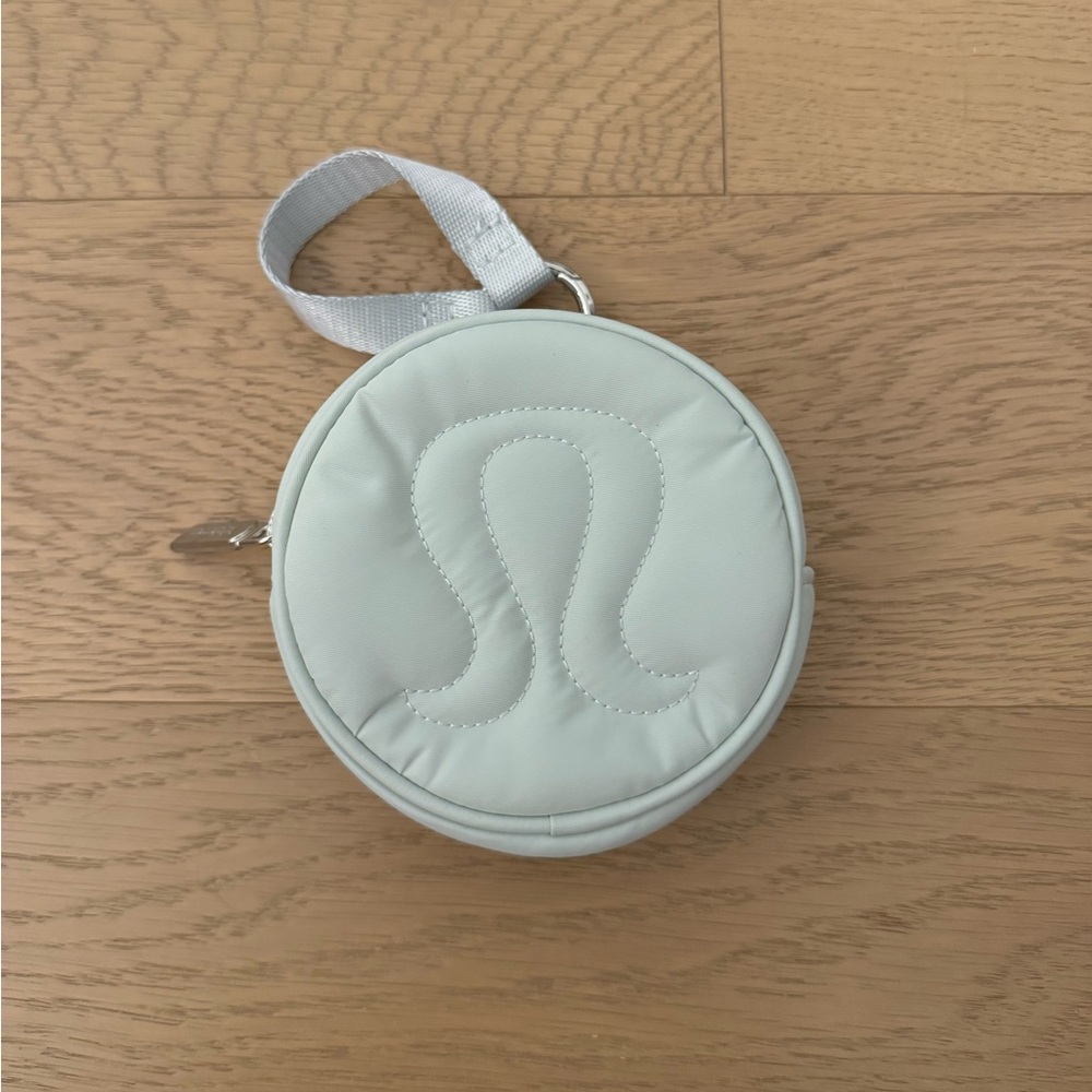 Lululemon Clip-able Pouch